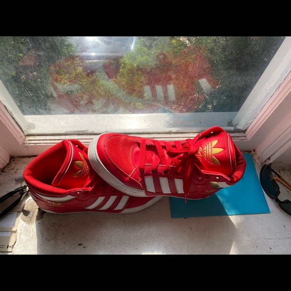 HardCourt red Adidas Men’s - Picture 2 of 3